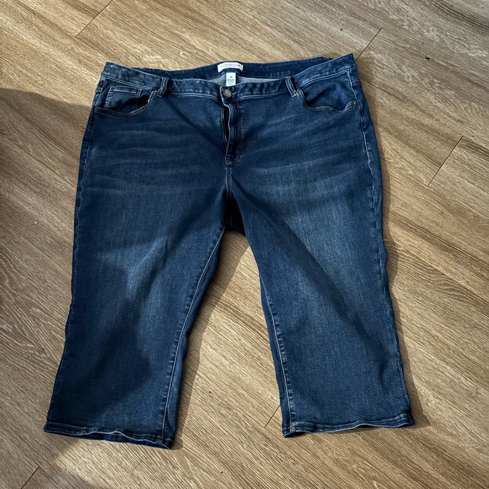 Lane Bryant plus size 28 stretch capri jean denim pants A67